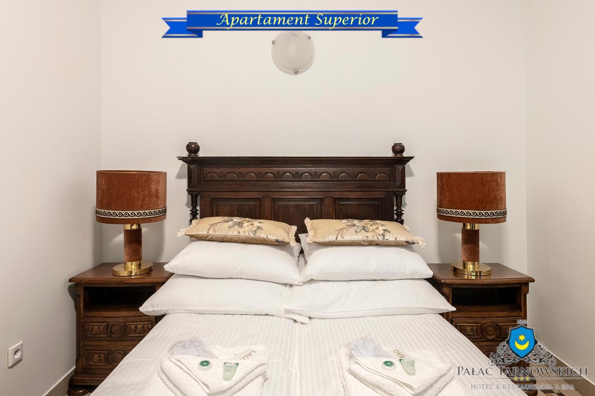 Palac Tarnowskich Hotel & Restauracja & Spa Ostrowiec Świętokrzyski Exteriör bild