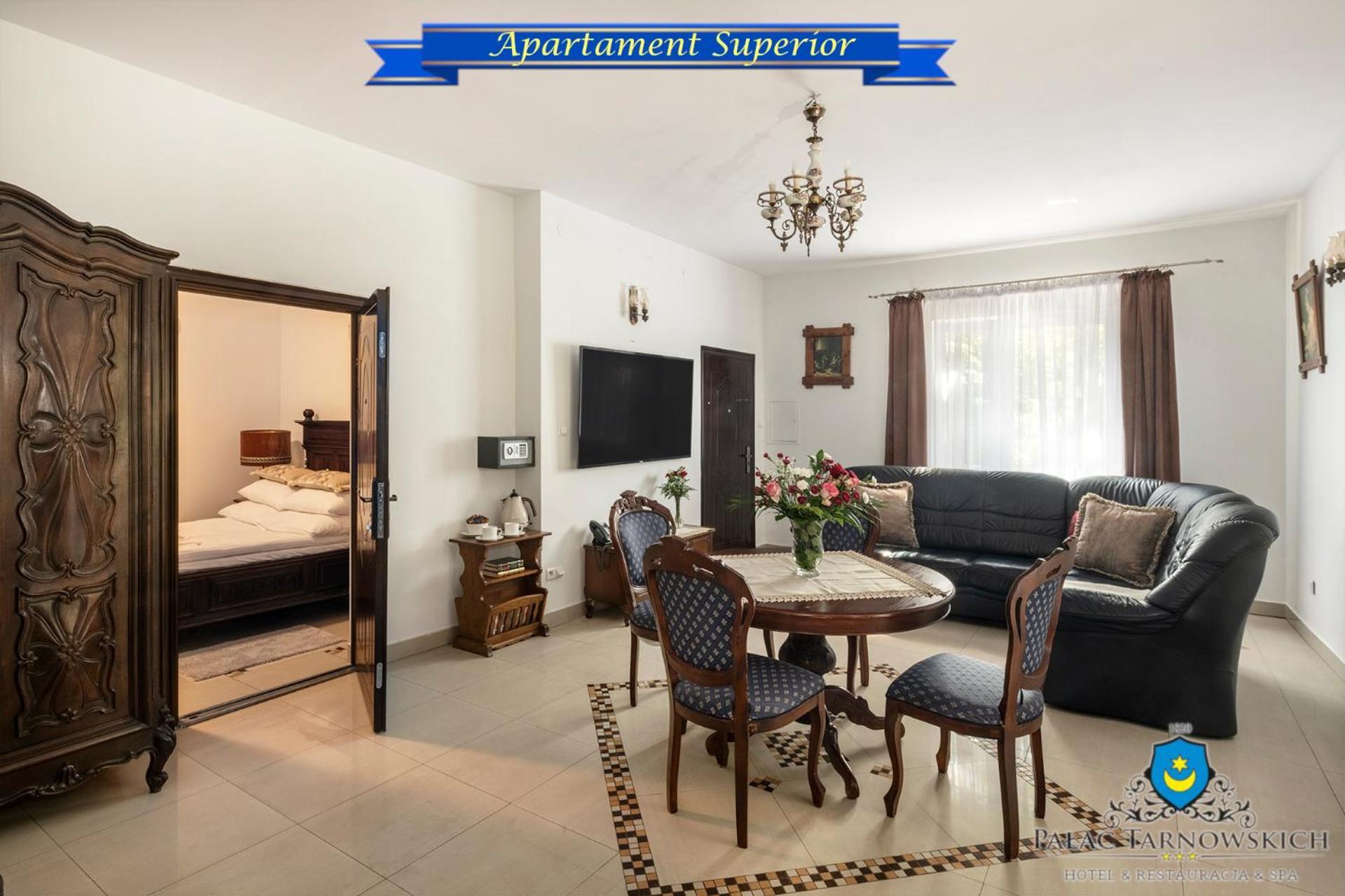 Palac Tarnowskich Hotel & Restauracja & Spa Ostrowiec Świętokrzyski Exteriör bild