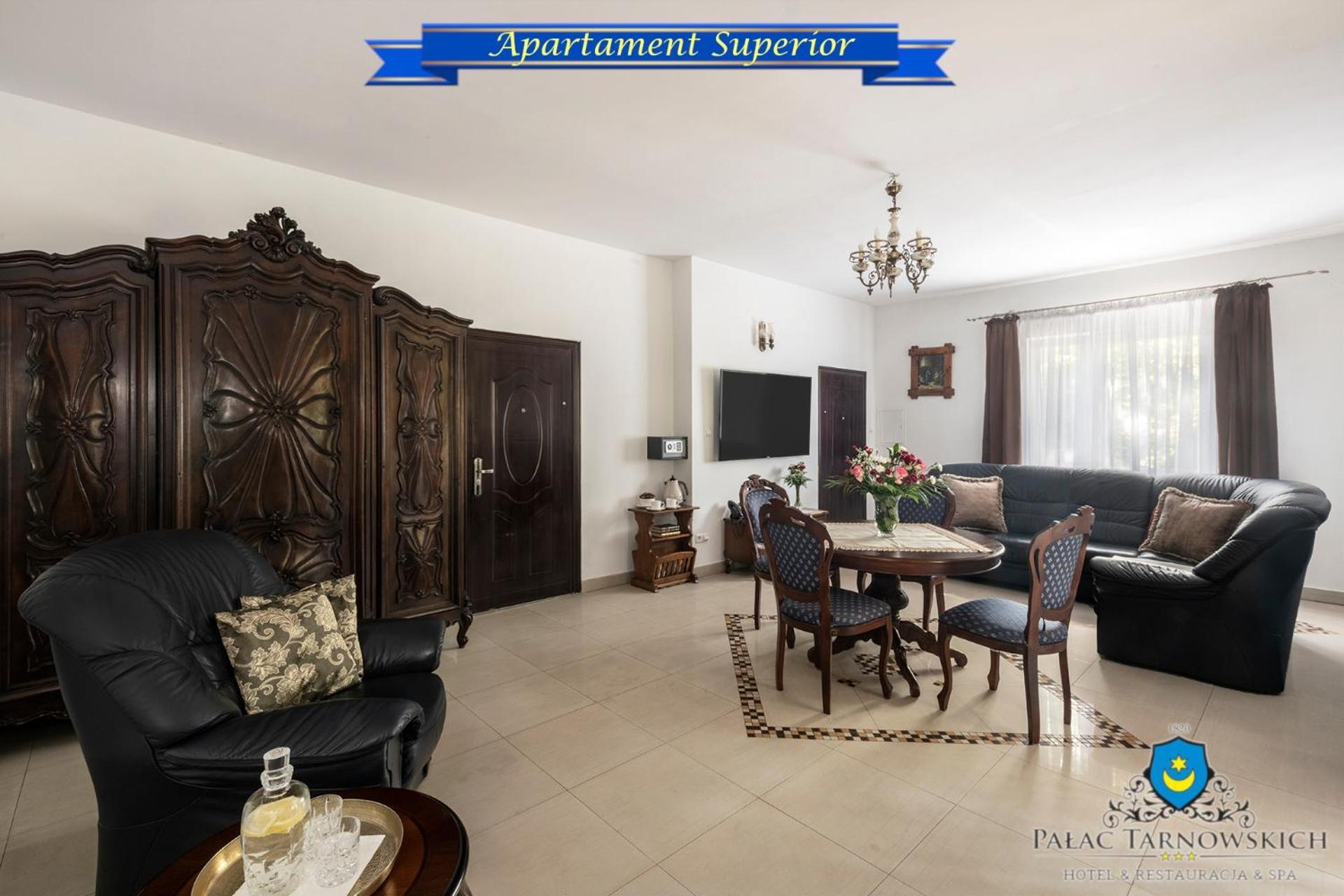 Palac Tarnowskich Hotel & Restauracja & Spa Ostrowiec Świętokrzyski Exteriör bild