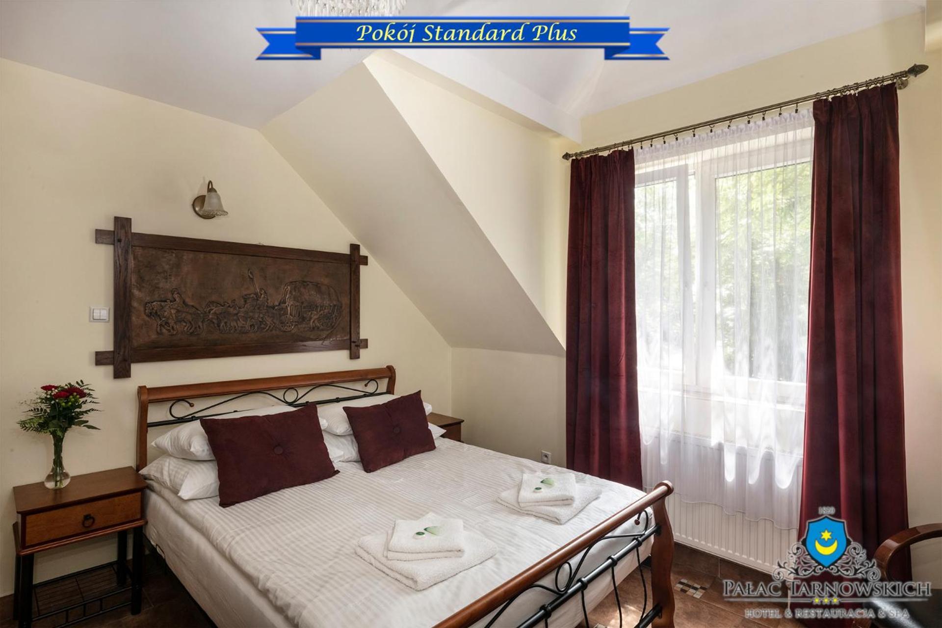 Palac Tarnowskich Hotel & Restauracja & Spa Ostrowiec Świętokrzyski Exteriör bild